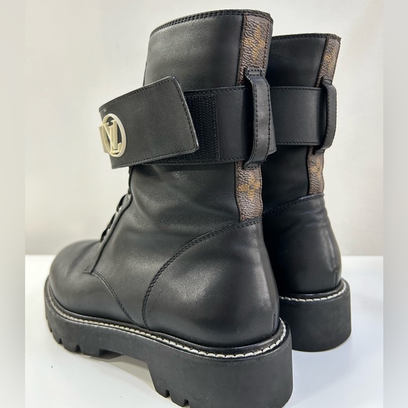 Louis Vuitton Calfskin Monogram Territory Flat Ranger Boots - Picture 4 of 13